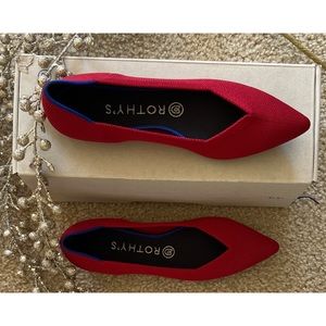 NWT Rothy’s The Point Chili Red